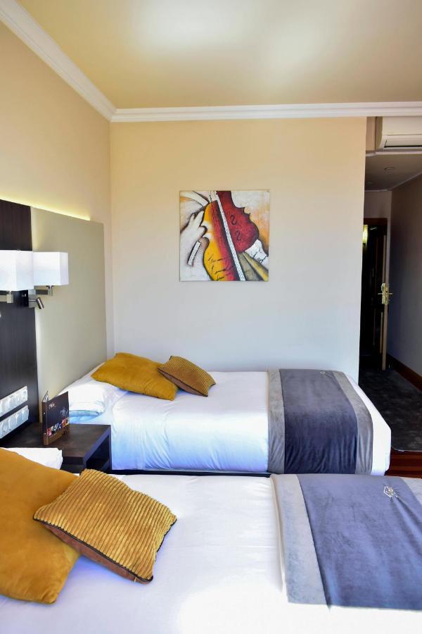 Hotel Armiñe Basauri Buitenkant foto