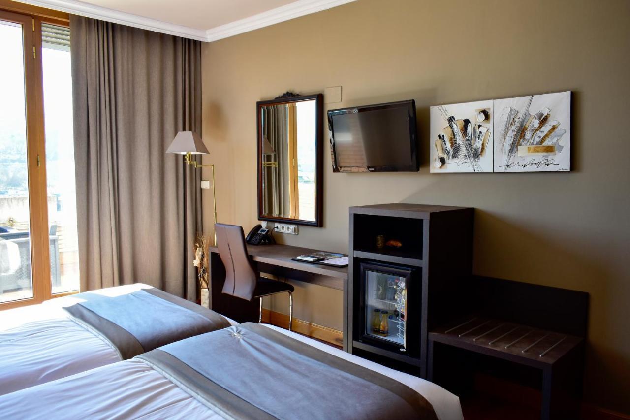 Hotel Armiñe Basauri Buitenkant foto