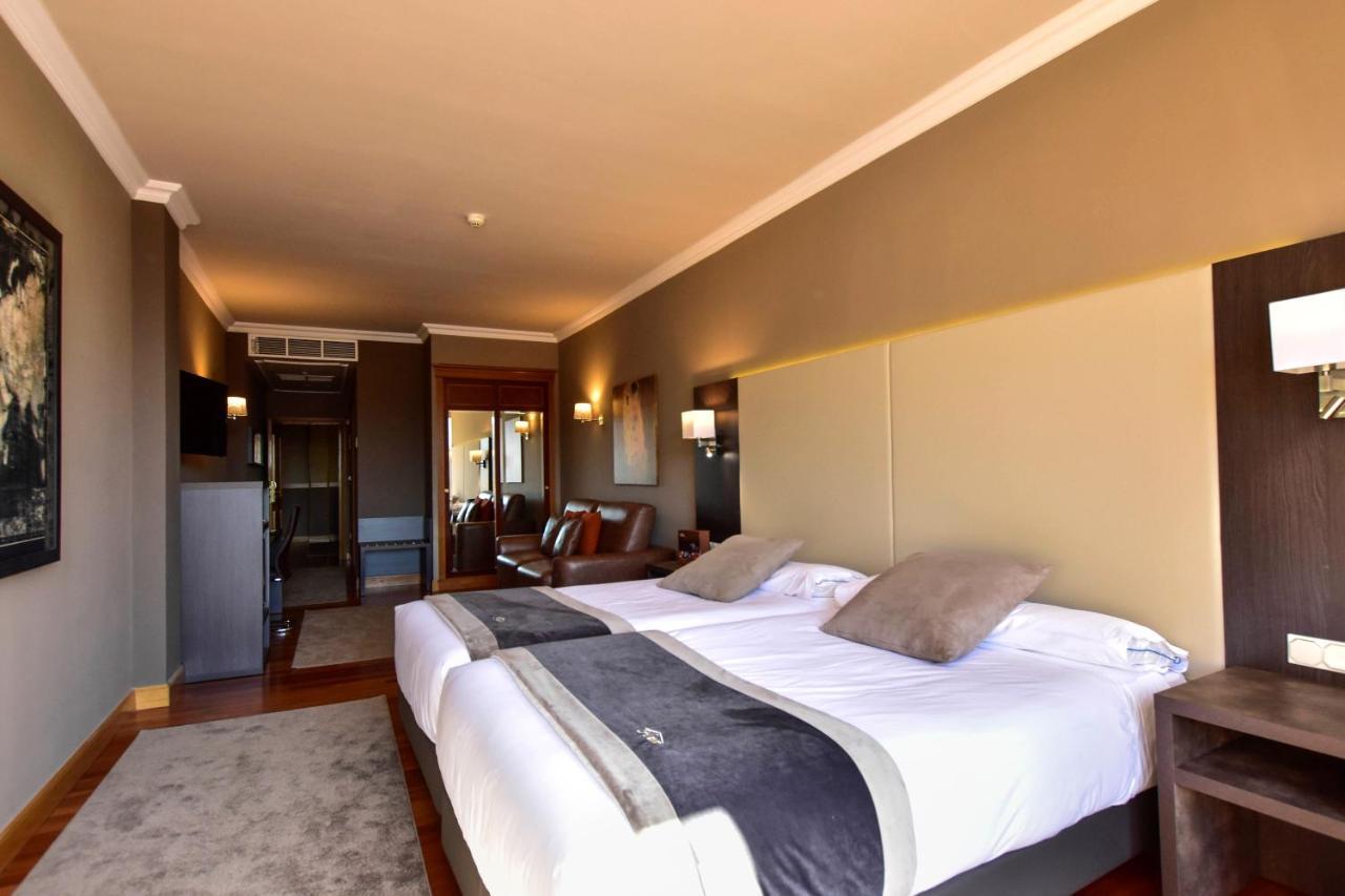 Hotel Armiñe Basauri Buitenkant foto