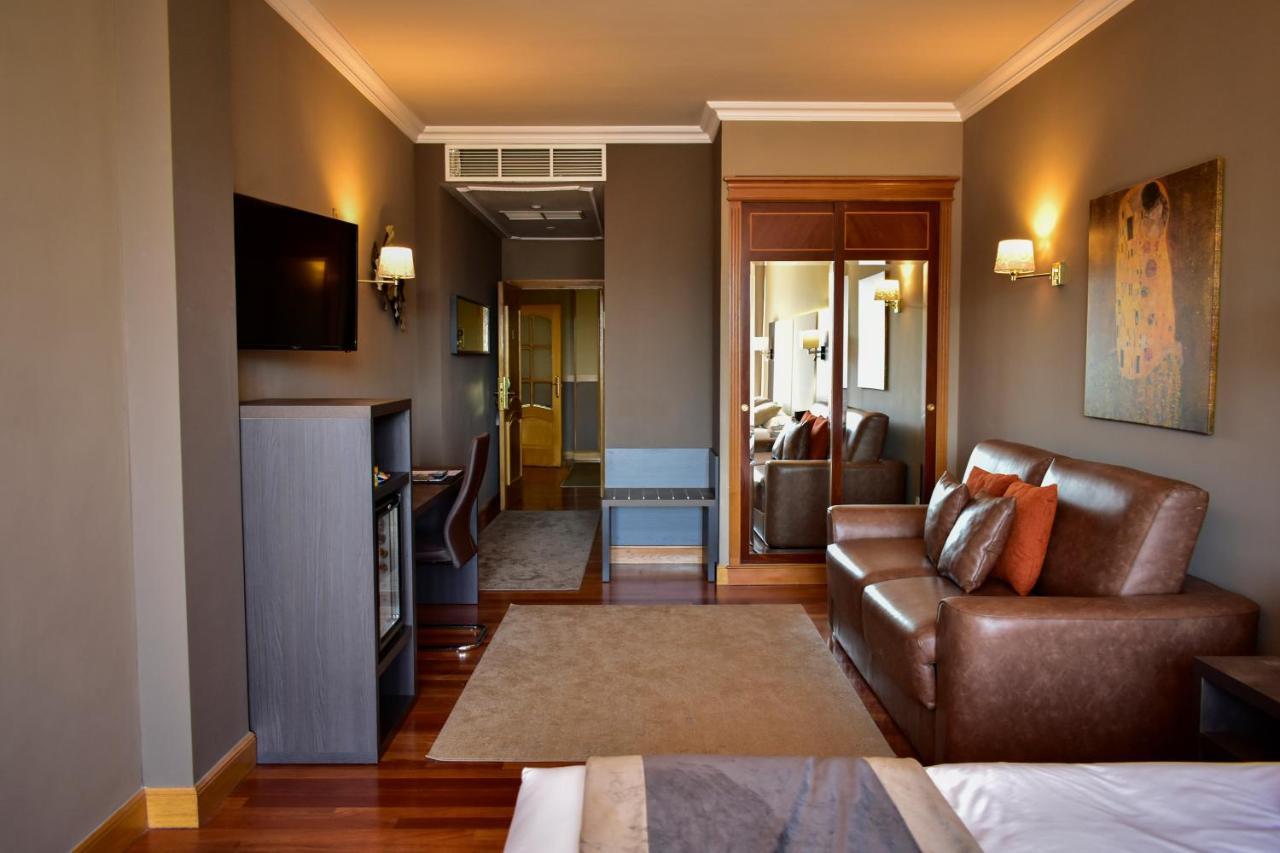 Hotel Armiñe Basauri Buitenkant foto