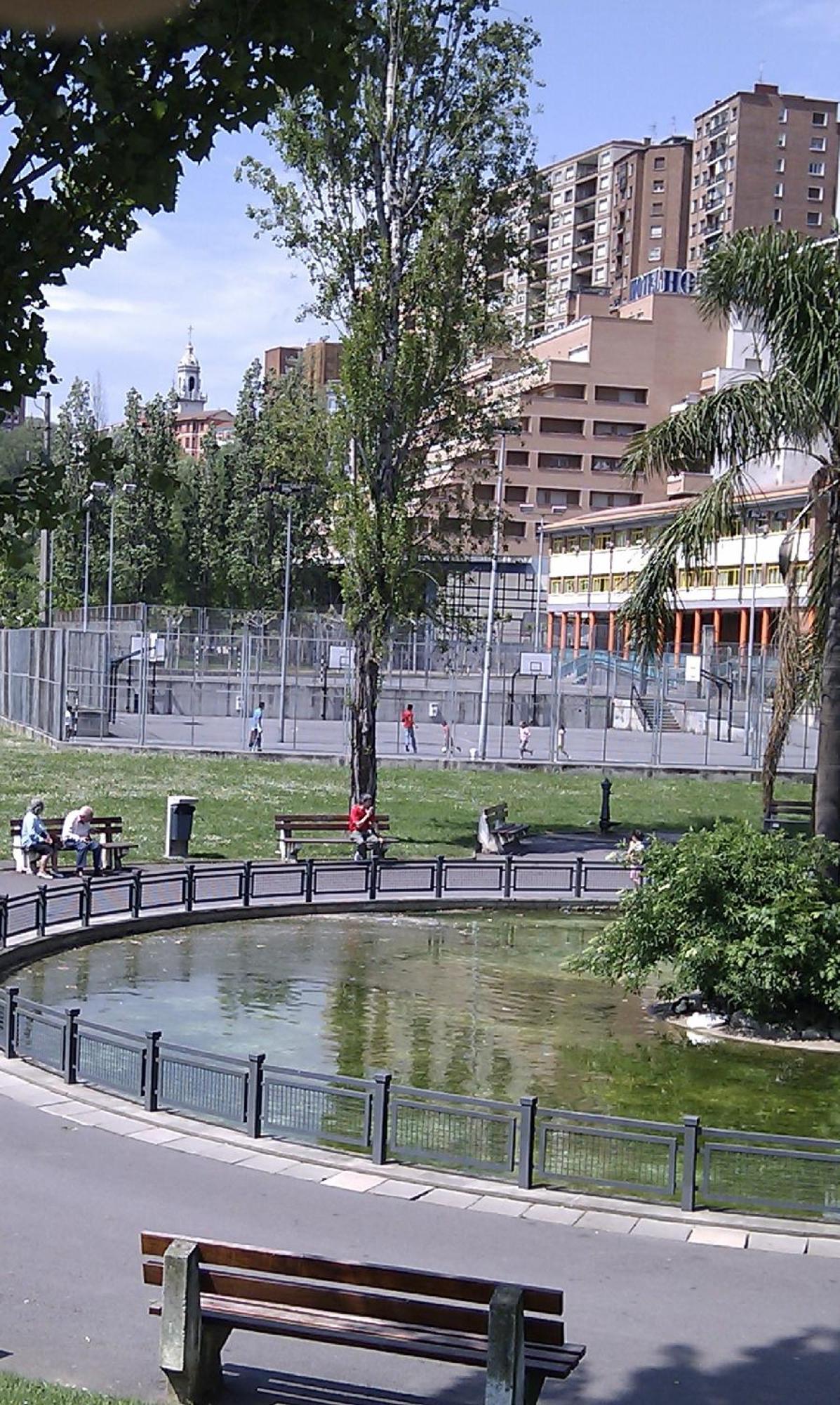 Hotel Armiñe Basauri Buitenkant foto